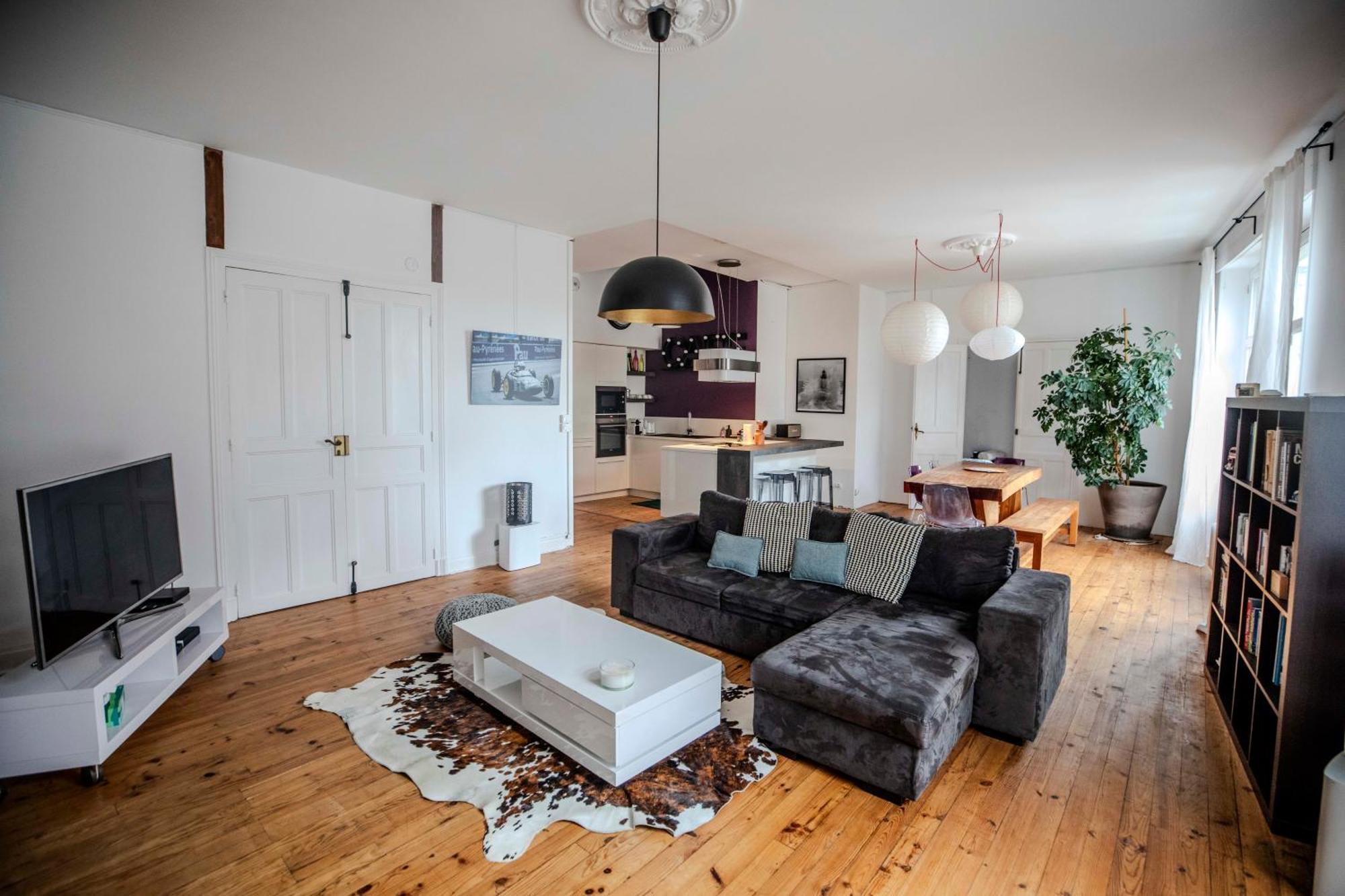 L'Appartement Lieu De Qualite En Centre Ville De Pau Exteriör bild